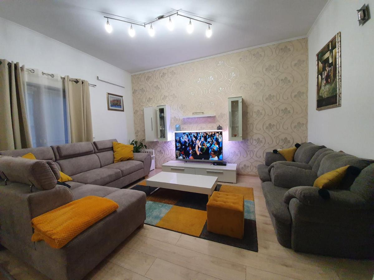 Grey House Apartment Makarska Exterior photo