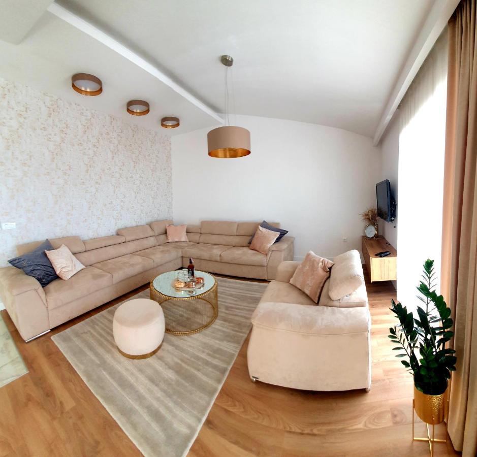 Grey House Apartment Makarska Exterior photo